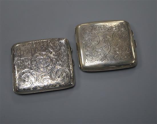 Two George V engraved silver cigarette cases, 93mm.